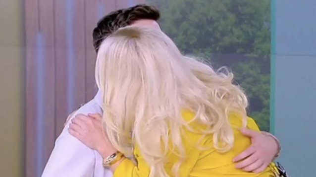 Συγκινεί ο συνεργάτης της Μαρίας Μπακοδήμου με την εξομολόγηση του: &quot;Στο σχολείο δεν ήμουν το συμβατικό αγόρι&quot;