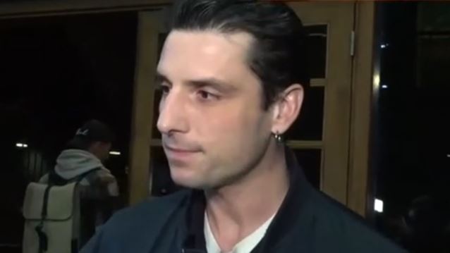 Η αντίδραση του Σπύρου Χατζηαγγελάκη όταν ρωτήθηκε αν κόβεται &quot;Η Μάγισσα&quot;