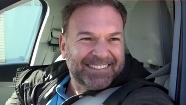 Μάκης Πουνέντης: &quot;Κι εγώ όταν παρουσίαζα μαγειρική, ο Γρηγόρης Αρναούτογλου πήγαινε στην πέμπτη Δημοτικού&quot;