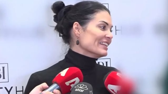 Η Μαρία Κορινθίου απαντά για τη δήλωση του Γιάννη Αϊβάζη: &quot;Έλα μωρέ τον κακομοίρη, άλλο ήθελε να πει&quot;