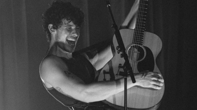 Ο Shawn Mendes μίλησε ανοιχτά για τη σεξουαλικότητά του στη συναυλία του στο Κολοράντο