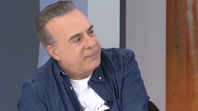 Φώτης Σεργουλόπουλος στον καλεσμένο του: &quot;Όταν γεννήθηκες οι γονείς σου πήραν μια πάρα πολύ σκληρή πληροφορία&quot;