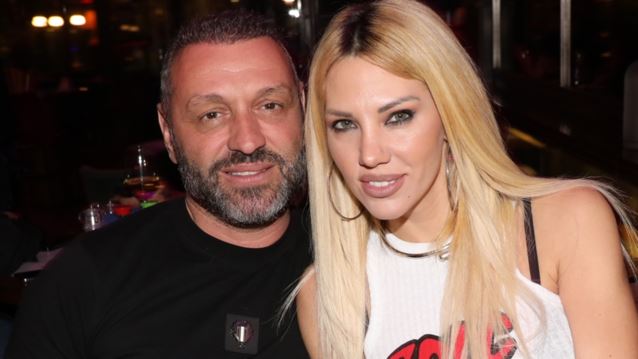 Η Σάσα Μπάστα ξεκαθαρίζει τις φήμες χωρισμού από τον σύζυγό της, Δημήτρη Κουσαθάνα
