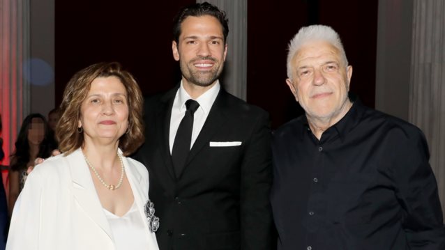 Ο πατέρας του Κωνσταντίνου Αργυρού ξεκαθαρίζει: "Η Αλεξάνδρα Νίκα είχε αγκαλιά το παιδί - Με καθησύχασε ο γιος μου"