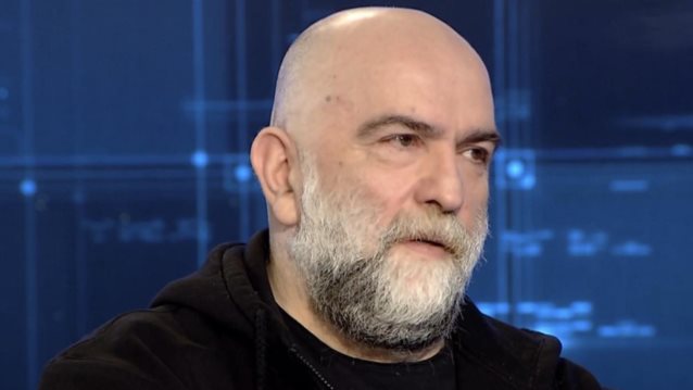 Μπάμπης Στόκας: &quot;Περισσότερο την βρίσκω πια με τα λαϊκά τραγούδια παρά με ροκ&quot;