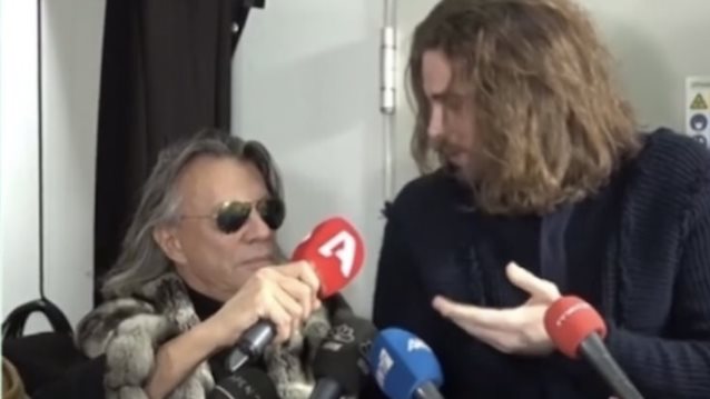 Επικός διάλογος Ηλία Ψινάκη &amp; Γιώργου Μπόγρη με &quot;άρωμα&quot; Έλλης Κοκκίνου