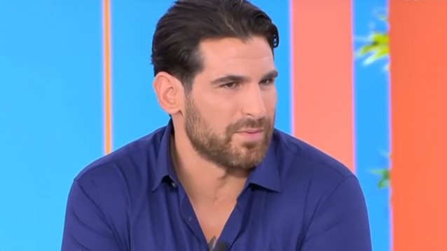 Ετεοκλής Παύλου: Ένιωσα ντροπή και ρώτησα τη μητέρα μου &quot;ρε μαμά...&quot;