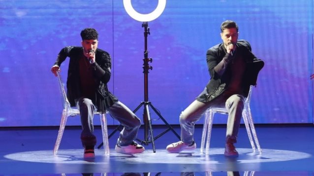 Φειδίας &amp; Σωτήρης από το Fame Story στη σκηνή του J2US