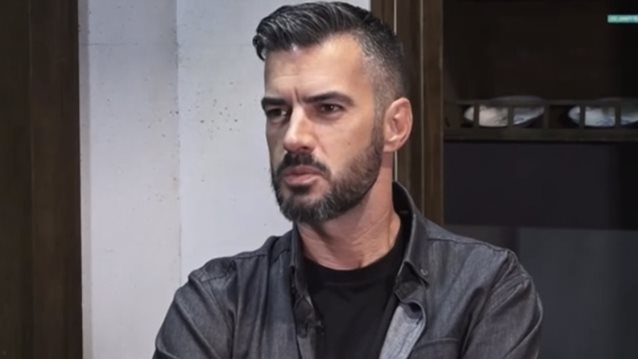 Ο Γιάννης Τσιμιτσέλης αποκάλυψε πρώτη φορά τον λόγο που ολοκληρώθηκε πρόωρα το "Τι Ψυχή θα παραδώσεις μωρή"