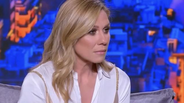 Καραβάτου σε Μουτσινά: "Είναι δυνατόν να κάνεις αυτή την ερώτηση μπροστά στην Αέλια; Είσαι με τα καλά σου;"