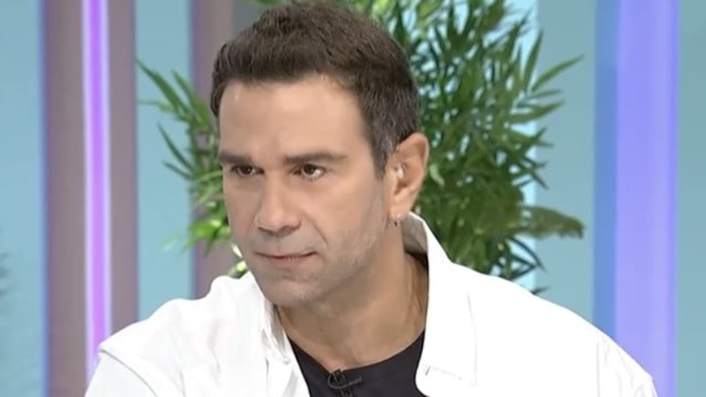Η on air αναφορά του Τάσου Ιορδανίδη στον Δημήτρη Γιαγτζόγλου που &quot;πάγωσε&quot; τη Ζωή Κρονάκη