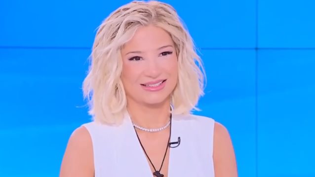 Φαίη Σκορδά: &quot;Θα ήθελα να σας ξεκαθαρίσω κάτι γιατί αισθάνομαι άβολα&quot;