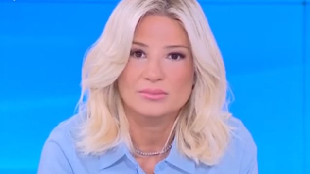 Ένταση στον αέρα του "Buongiorno": "Με καλείτε σε μία εκπομπή και δεν θα ξαναβγώ!"