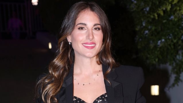 Αγνώριστη η Παυλίνα Βουλγαράκη στο νέο της video clip