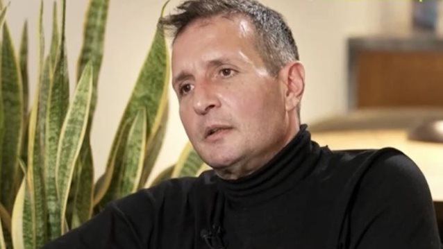 Δημήτρης Μπάσης: &quot;Είπαμε ότι θα τα ξαναπούμε με τον Δημήτρη Μητροπάνο και τη δεύτερη ημέρα έφυγε, είχα σοκαριστεί&quot;