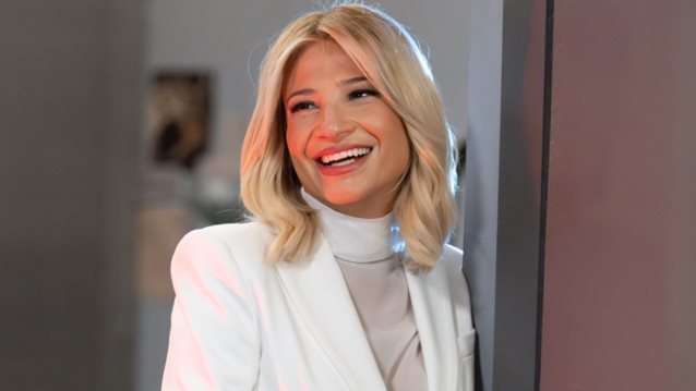 Αυτό είναι και επίσημα το νέο τηλεοπτικό βήμα της Φαίης Σκορδά