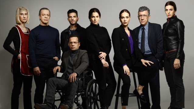 Ο &quot;Σκαραβαίος&quot; καλείται να βρει τη σκοτεινή πλευρά του &quot;Παραδείσου&quot; -  Όσα θέλεις να ξέρεις για το τρίτο επεισόδιο