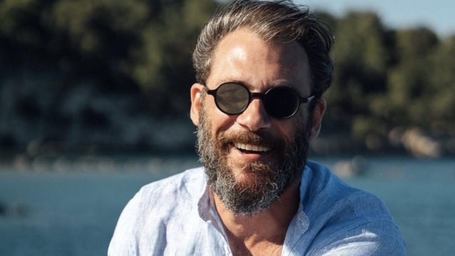 Αυτό είναι το νέο τηλεοπτικό βήμα του Αντίνοου Αλμπάνη