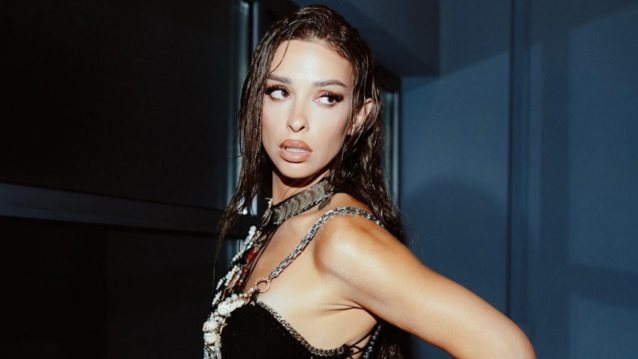 Η Ελένη Φουρέιρα μοιράζεται selfie από το γυμναστήριο - Έχει το απόλυτο six - pack και μας το δείχνει