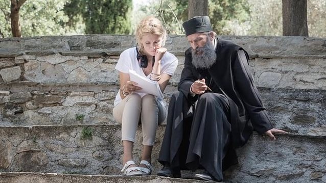 Η Yelena Popovic μιλάει αποκλειστικά στη Madame Figaro για την ταινία της "Ο Άνθρωπος του Θεού"