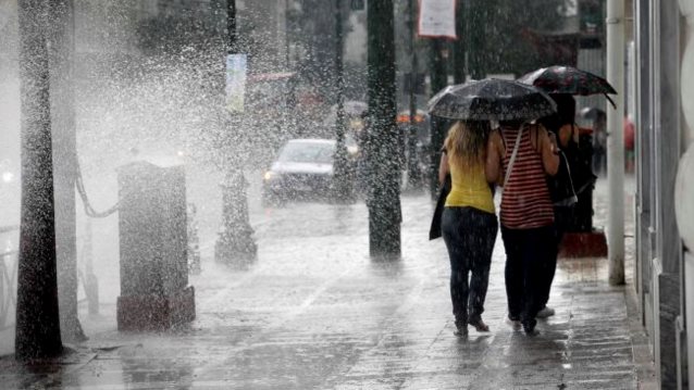 Νέο έκτακτο δελτίο καιρού: Επιδείνωση από το βράδυ με καταιγίδες και πτώση θερμοκρασίας - Θα χτυπηθεί και η Αττική