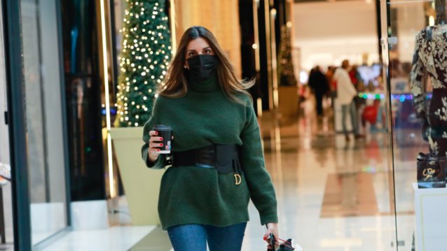 Σταματίνα Τσιμτσιλή | Στα Βόρεια Προάστια για ψώνια