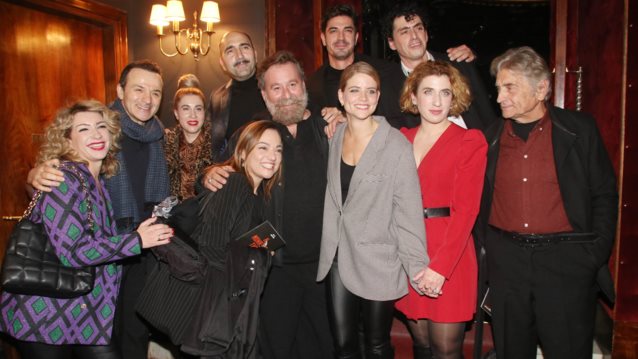 Πρεμιέρα για τη Δανάη Μιχαλάκη με τον Γιώργο Παπαγεωργίου και τις... &quot;Άγριες Μέλισσες&quot; στο πλευρό της