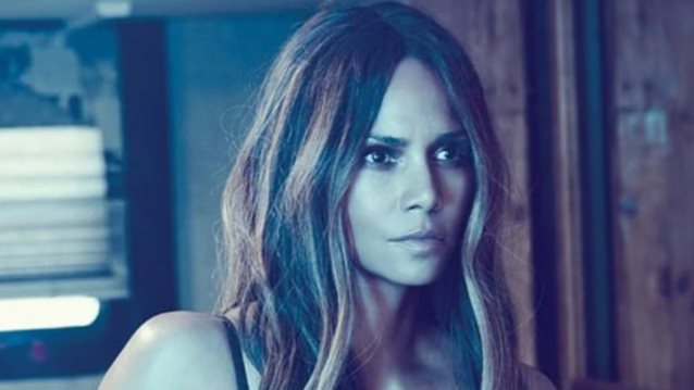 Η Halle Berry ξεκαθαρίζει τα πράγματα για το αν πράγματι παντρεύτηκε