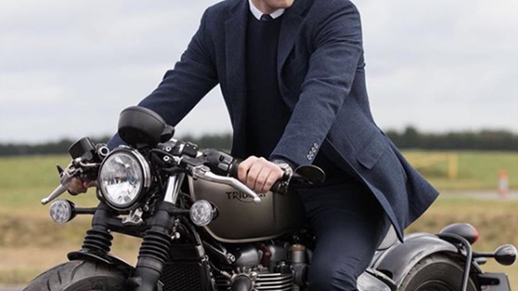 Πρίγκιπας William: Κι όμως οδήγησε ξανά μηχανή
