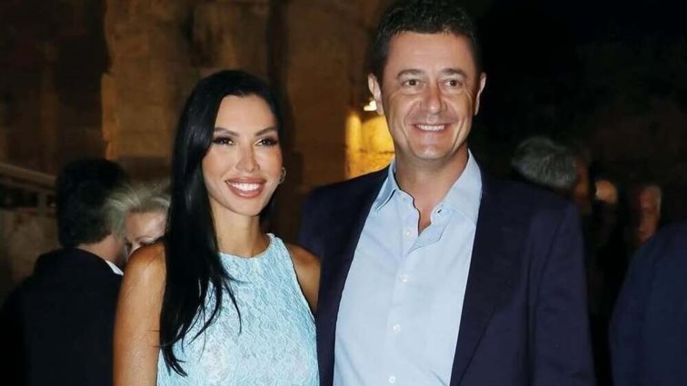 Η Ιωάννα Σρόιτερ εύχεται στον Αντώνη Σρόιτερ μ' ένα throwback στιγμιότυπό τους