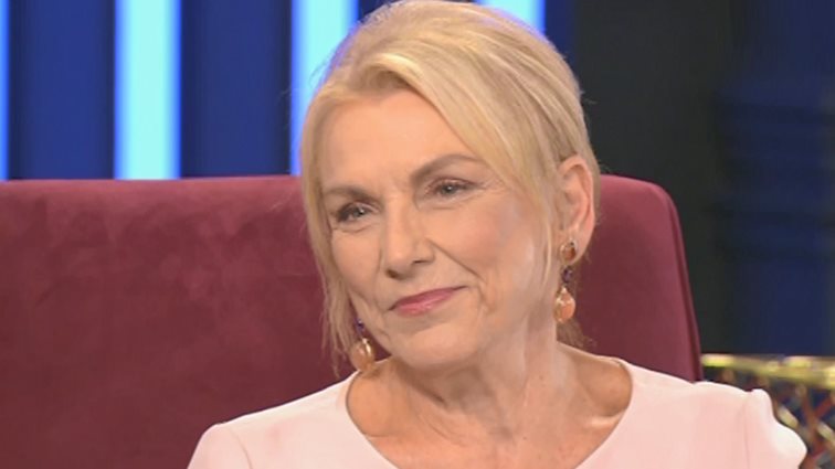 Φωτεινή Πιπιλή: Μιλά για όλα! Η καριέρα στην τηλεόραση, το σοβαρό πρόβλημα υγείας &amp; η συνάντηση με τον επίδοξο ληστή της