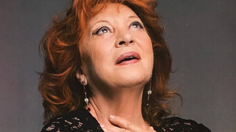 Χρυσούλα Διαβάτη
: Αποκαλύπτει την ηλικία της &amp; γίνεται καταπέλτης για Μπέζο, Σεφερλή και realities!