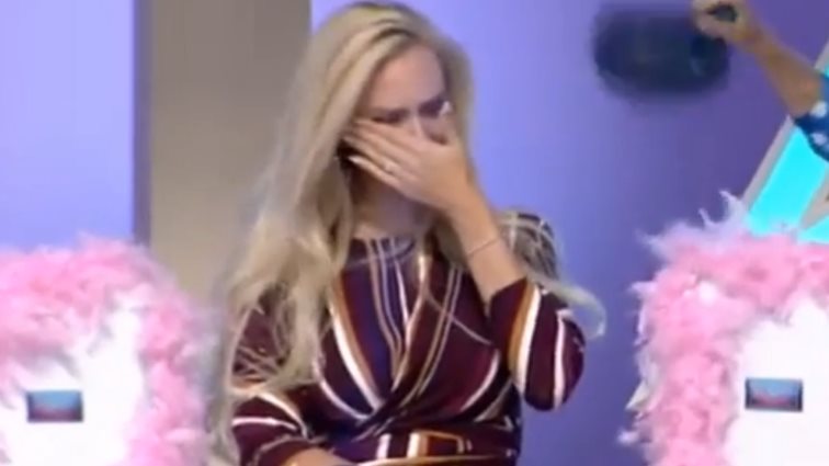 My Style Rocks: Η Τζούλια Κόλλια δεν άντεξε την κριτική και αποχώρησε με κλάματα από το πλατό! 
