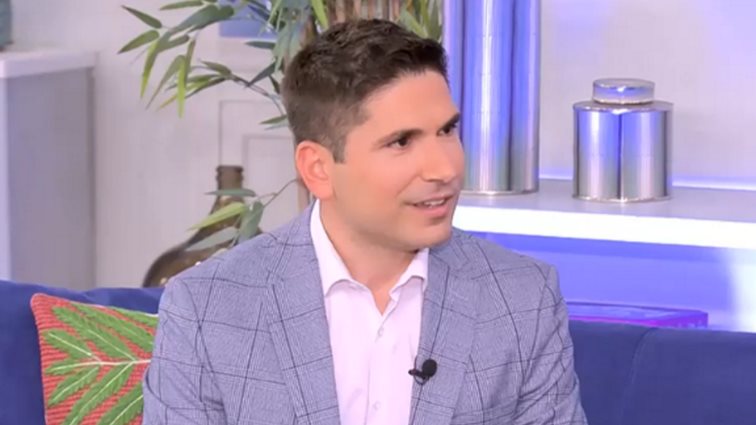 Ο Κώστας Λασκαράτος περιγράφει τις δυσκολίες που βίωσε όταν απολύθηκε από τον ΑΝΤ1