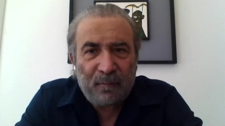 Λάκης Λαζόπουλος: "Δεν κινδυνεύω από τον ανεμβολίαστο, αλλά από αυτoύς που σπέρνουν λάθος πληροφορίες και φόβο"