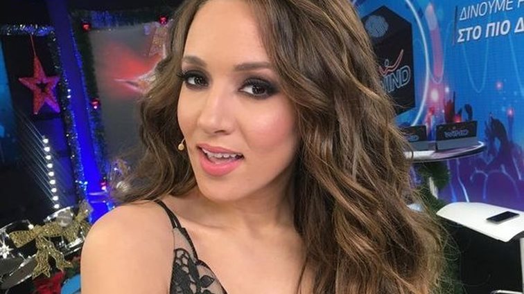 Καλομοίρα
: Ξέρουμε τι φόρεσε στο τέταρτο live show του Rising Star!