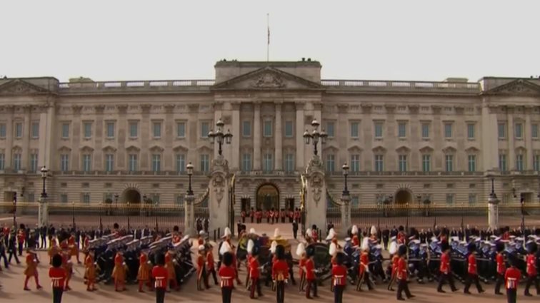 Κηδεία Βασίλισσας Ελισάβετ | Οι σημαντικότερες στιγμές από την ημέρα αποχαιρετισμού της μακροβιοτέρης μονάρχη του Ηνωμένου Βασιλείου