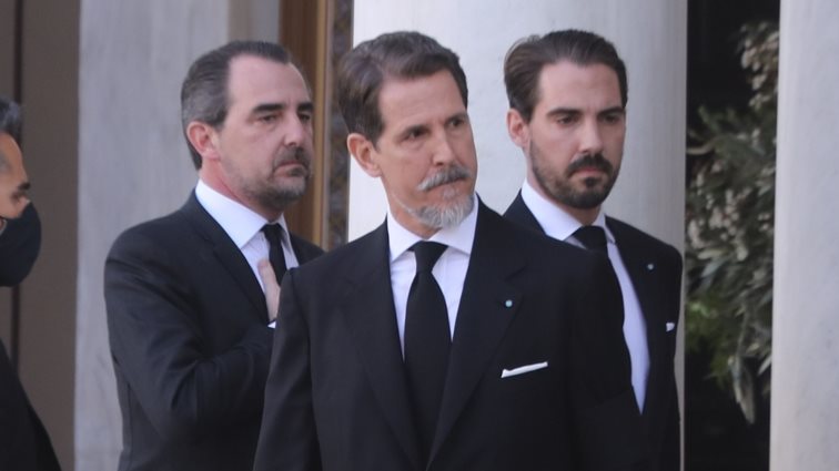 Παύλος: Η πρώτη δήλωση on camera μετά την κηδεία, τα δύο μνημόσυνα και η αναχώρηση για Νέα Υόρκη