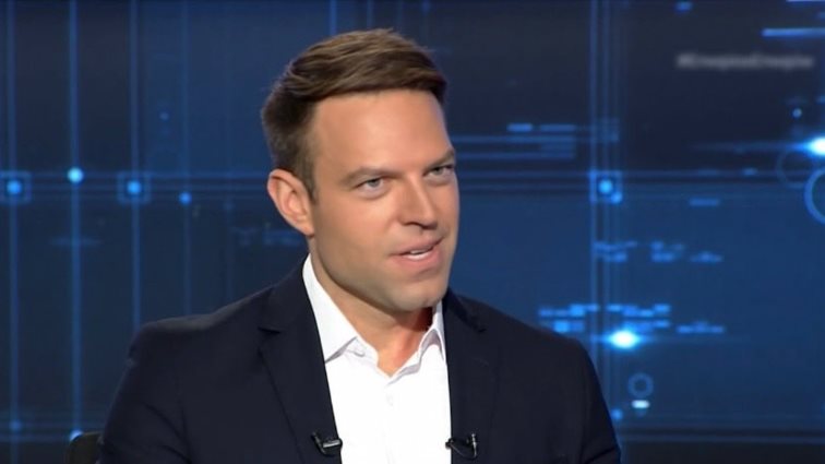 Στέφανος Κασσελάκης | Ξεκαθάρισε για την πολυσυζητημένη δήλωση του περί υιοθεσίας αγοριών - Η γνωριμία του με τον Κυριάκο Μητσοτάκη