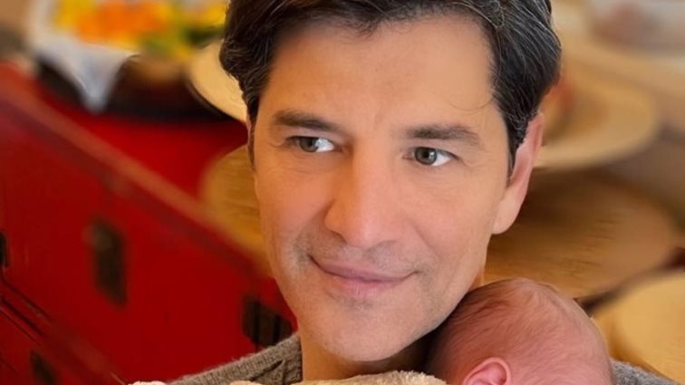 Νέο μέλος στην οικογένεια του Σάκη Ρουβά