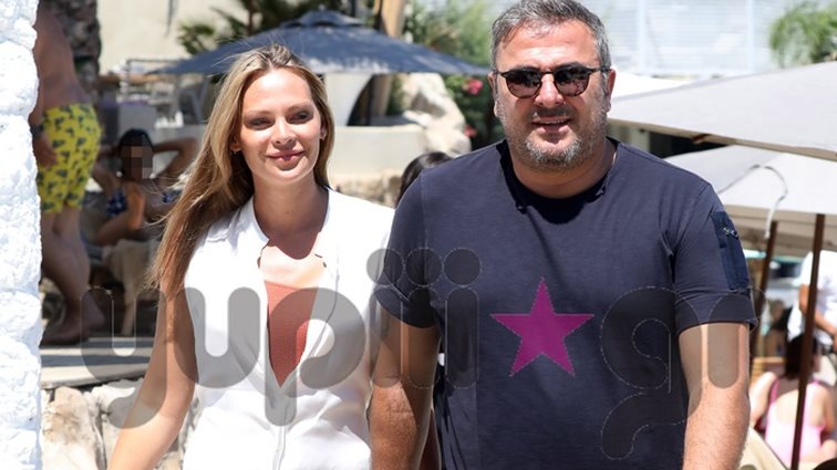 Υβόννη Μπόσνιακ &amp; Αντώνης Ρέμος: Χαλαρές στιγμές για δύο στη Μύκονο
