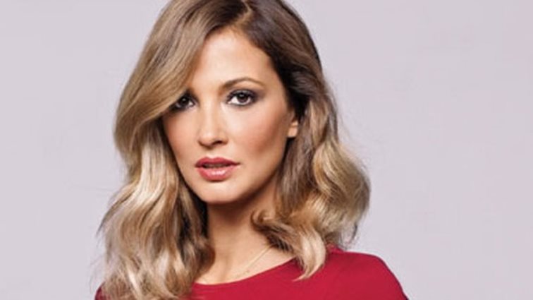 Αλέκα Καμηλά: Η καυτή εμφάνιση με μαγιό!