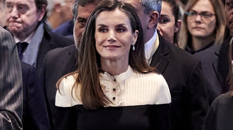 Hollywood Report | Η  βασίλισσα Λετίθια σε νέα δημόσια εμφάνιση &amp; οι Kardashians στην εβδομάδα μόδας