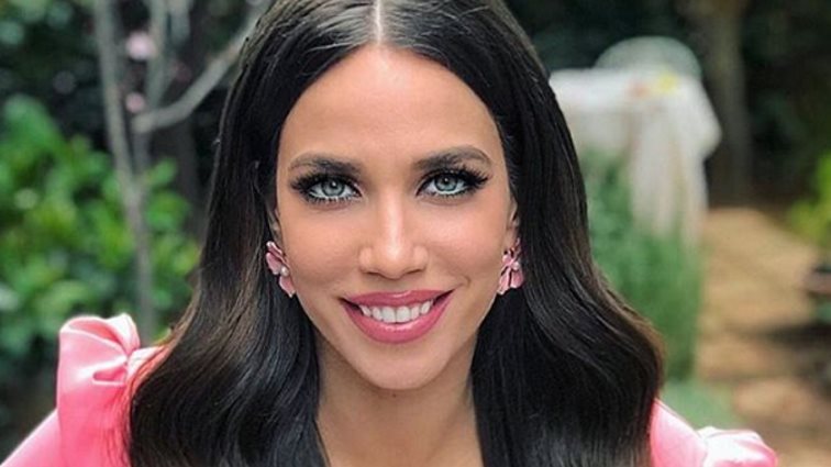 Κατερίνα Στικούδη: Φωτογραφίζεται για πρώτη φορά με τη μαμά της και η ομοιότητα είναι εκπληκτική!