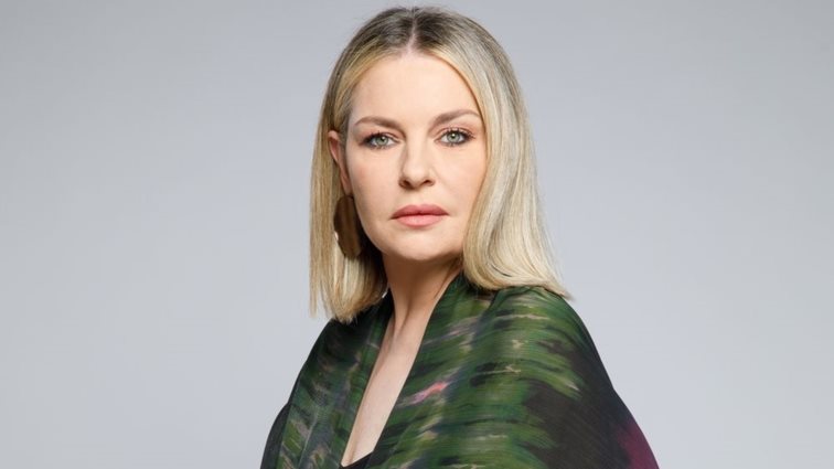 Η Ελισάβετ Μουτάφη απαντά για τις αλλαγές στην εμφάνισή της