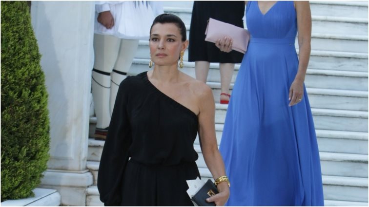 Μαρία Ναυπλιώτου : Όλες οι λεπτομέρειες του look της στη Δεξίωση στο Προεδρικό Μέγαρο
