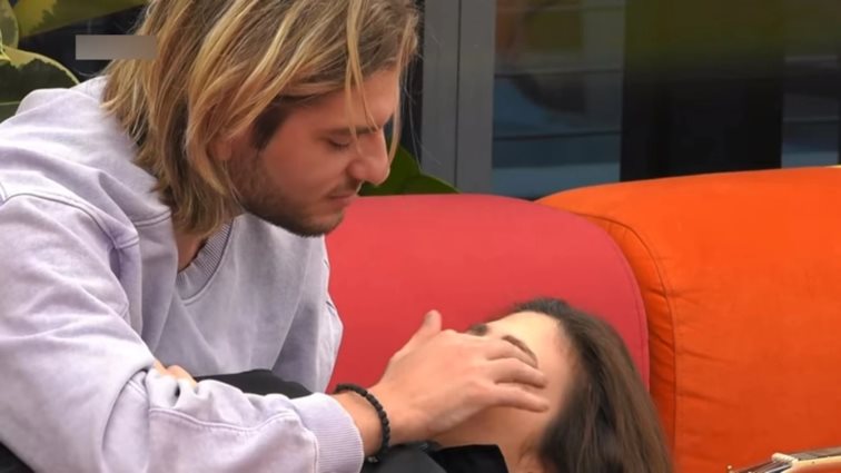 Fame Story: Ο Τίτος και η Αριστέα σε τρυφερές στιγμές