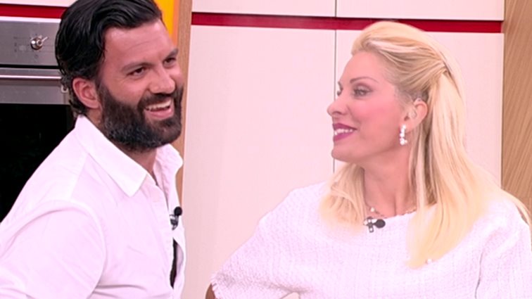 Ελένη Μενεγάκη: Οι πονηρές ατάκες και τα πειράγματα στον Γιώργο Παπακώστα για την προσωπική του ζωή