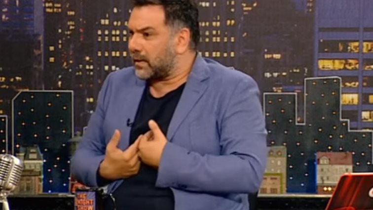 Γρηγόρης Αρναούτογλου: «Πρέπει να είσαι πολύ μ@λ@κας για να τα βάζεις με ένα 3χρονο παιδάκι»