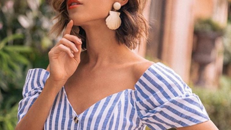 Είναι αυτό το αξεσουάρ που θα αγαπήσουμε το καλοκαίρι του 2018;
: Τα αγαπημένα μας Insta-girls το φορούν ήδη
